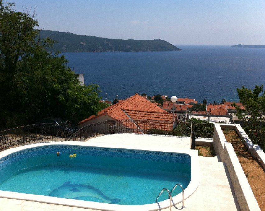 VILA NA SAVINI